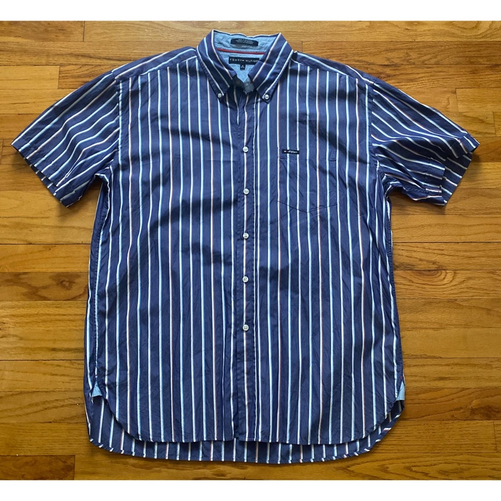 Men’s Tommy Hilfiger Buttoned Shirt XL